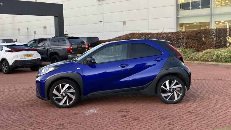 Toyota Aygo X 1.0 VVT-i Edge 5dr Petrol Hatchback